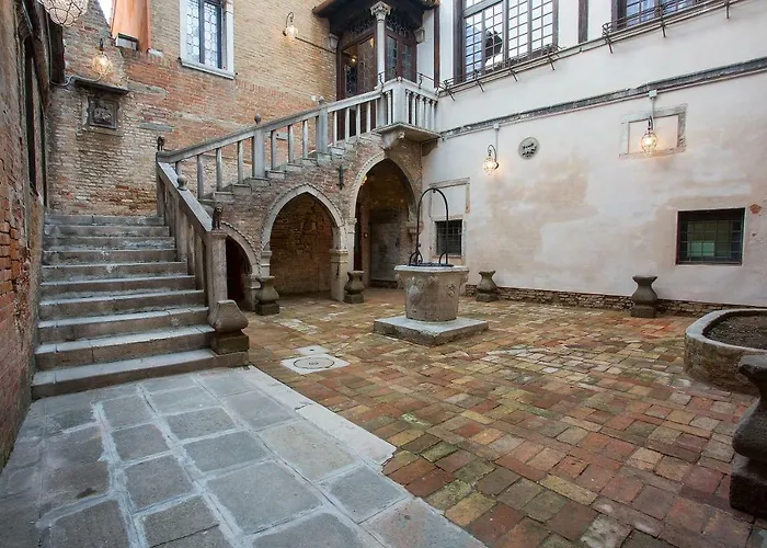 Hotel Ca\' Nobile Corner